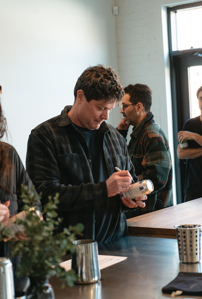 BIÈRE ÉDITON LIMITÉE 5À7 COMPLÉTEMENT DESIGN